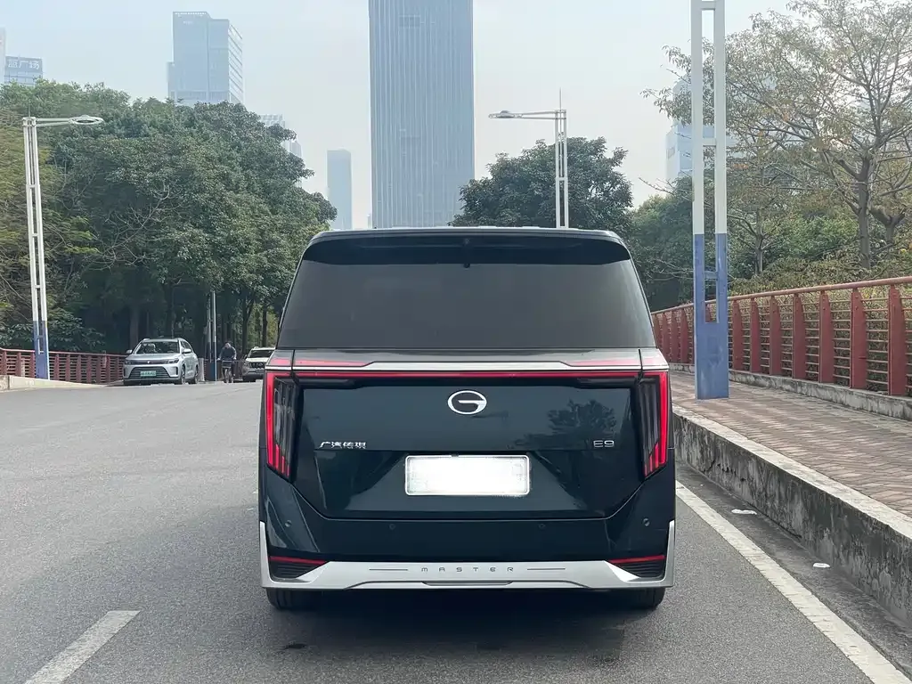 GAC Motor Trumpchi E9 — фото 5