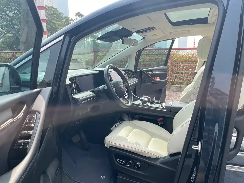 GAC Motor Trumpchi E9 — фото 3