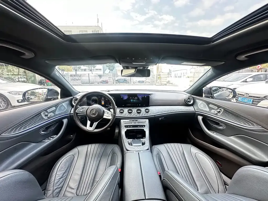 Mercedes-Benz CLS — фото 7