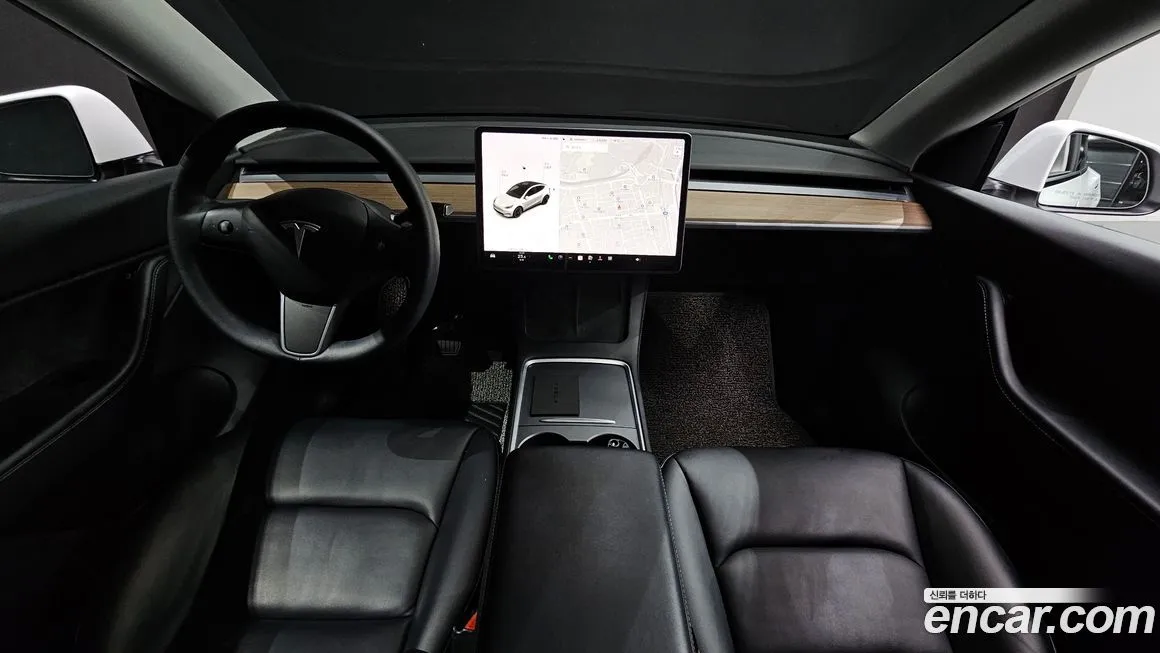 Tesla Model Y — фото 7