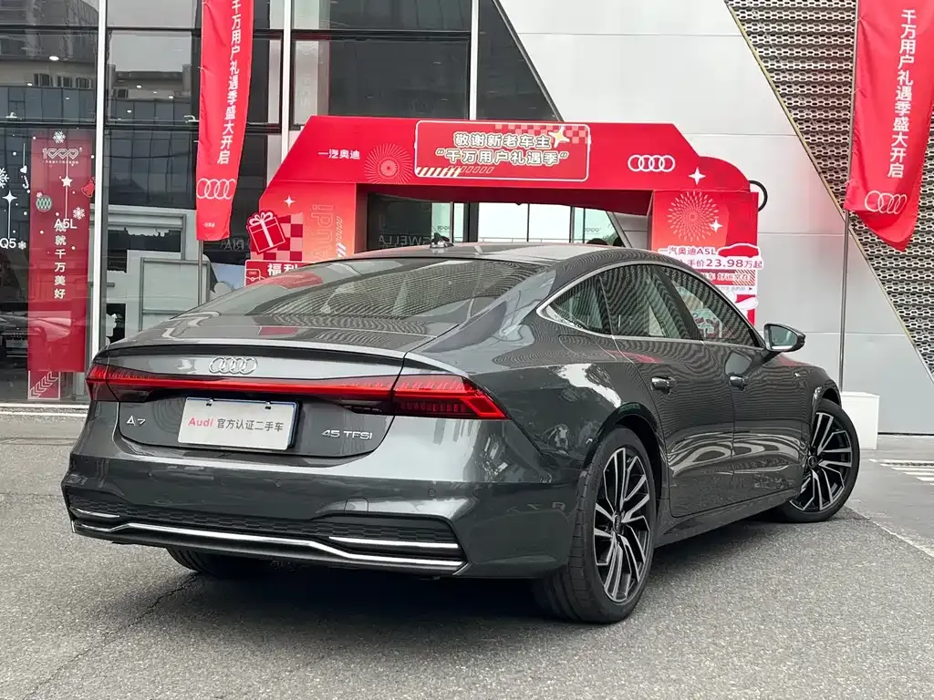 Audi A7 — фото 10
