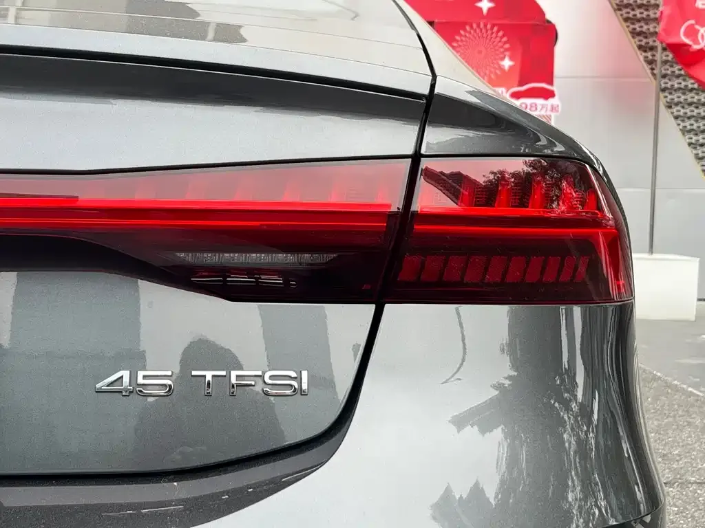 Audi A7 — фото 6