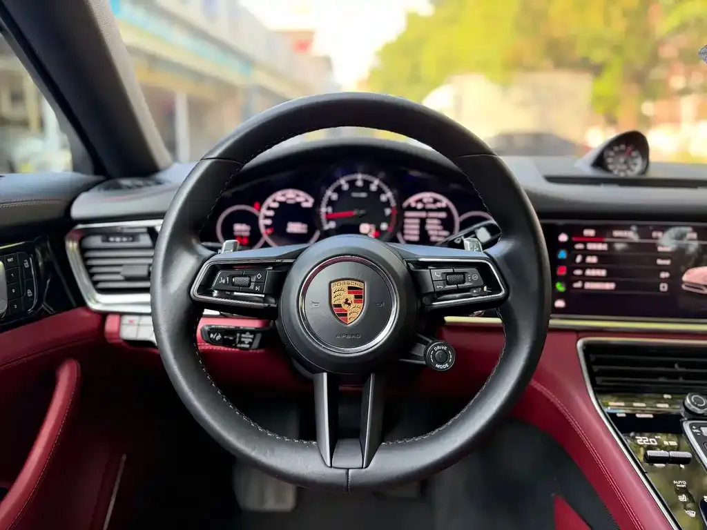 Porsche Panamera — фото 7