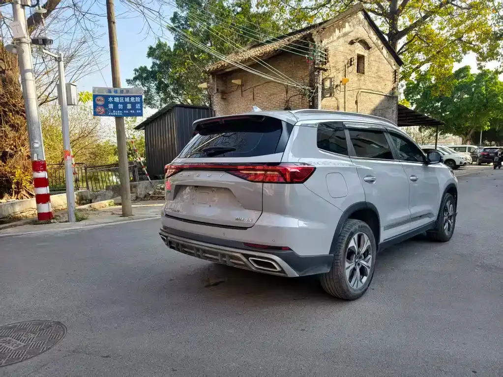 Chery Tiggo 8 PRO NEV — фото 8