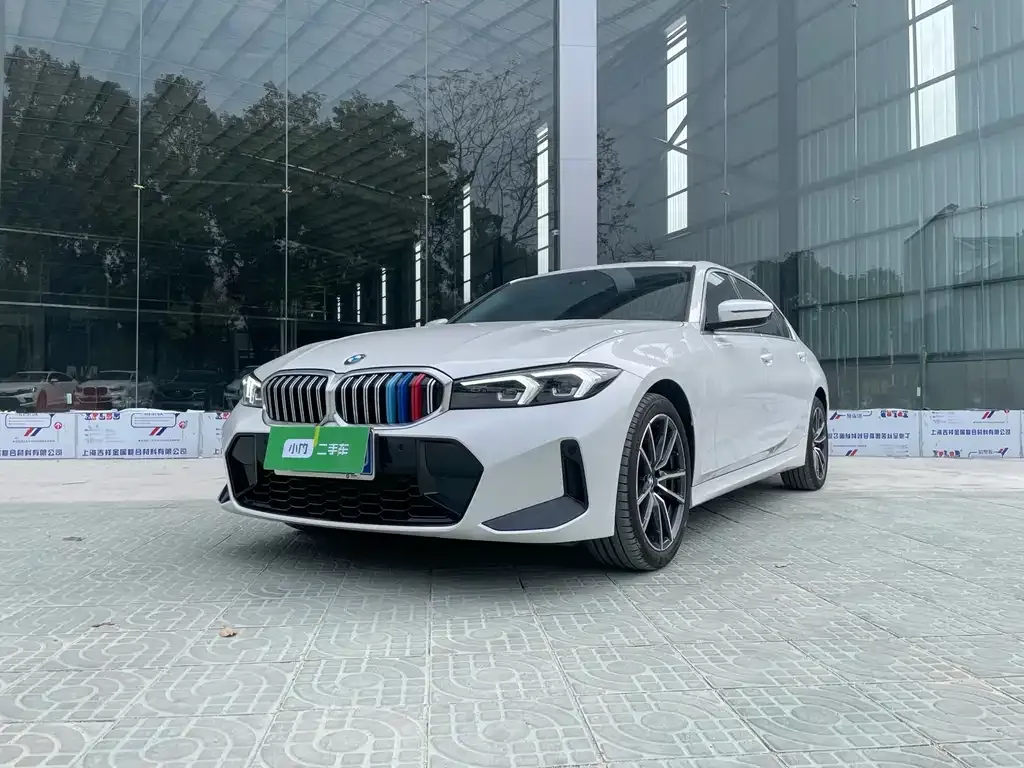 BMW 3 Series — фото 1
