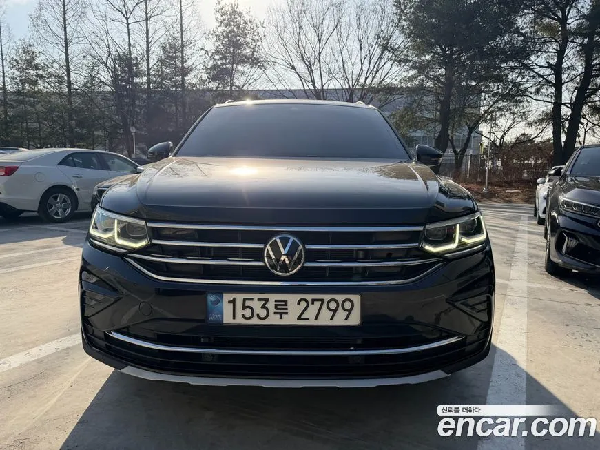 Volkswagen Tiguan — фото 1