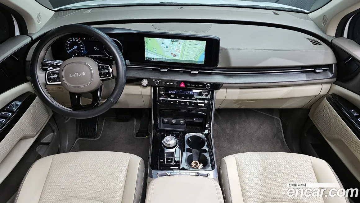 Kia Carnival — фото 4