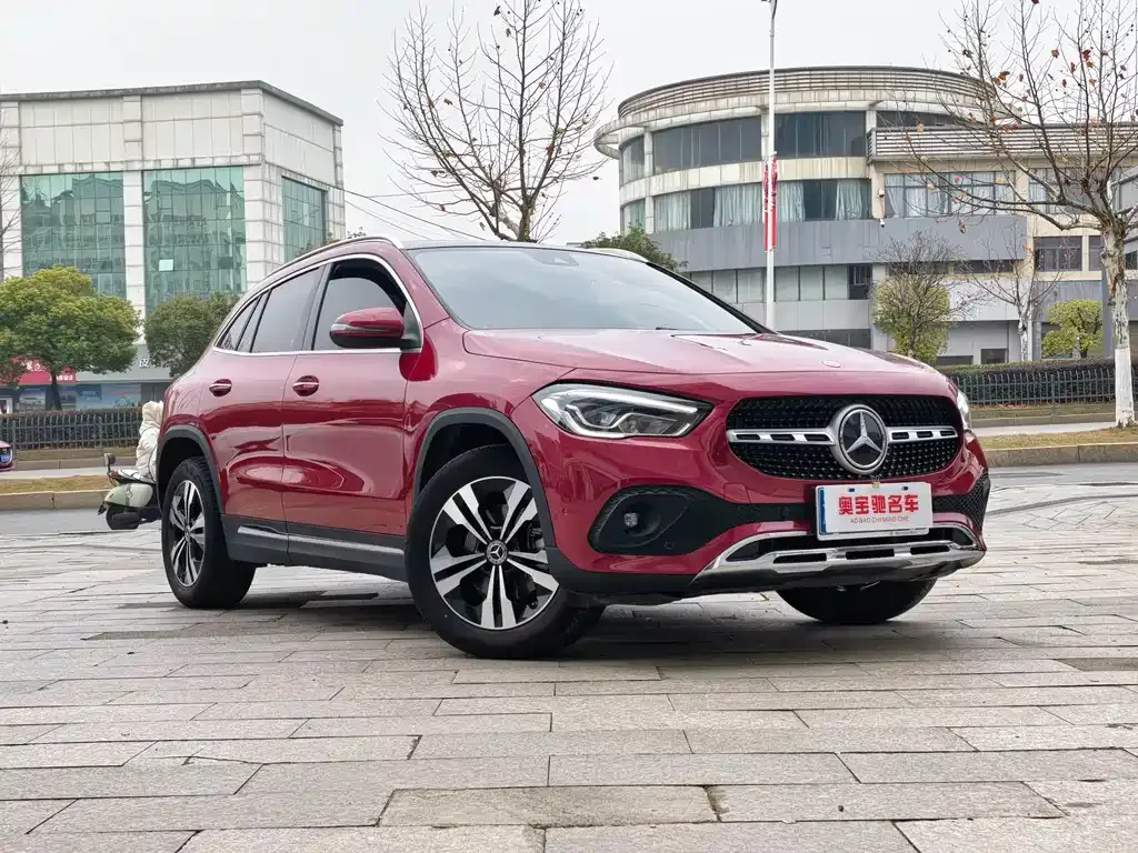 Mercedes-Benz GLA — фото 9