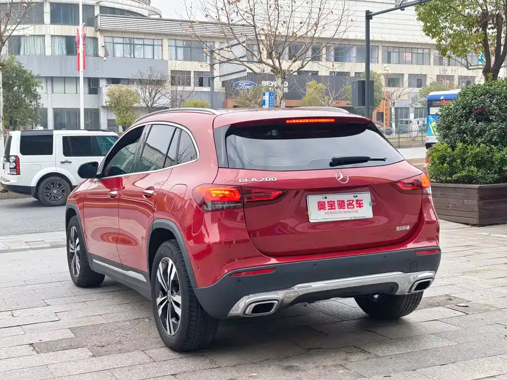 Mercedes-Benz GLA — фото 4