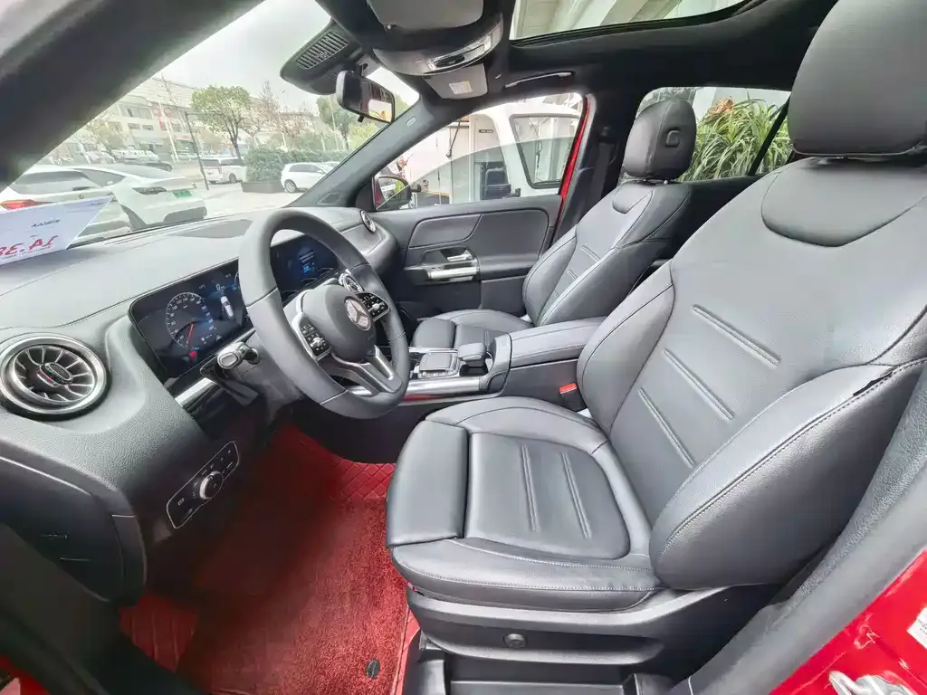Mercedes-Benz GLA — фото 3