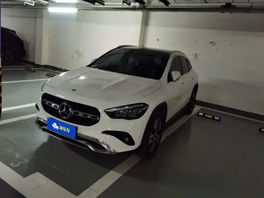 Mercedes-Benz GLA — фото 1