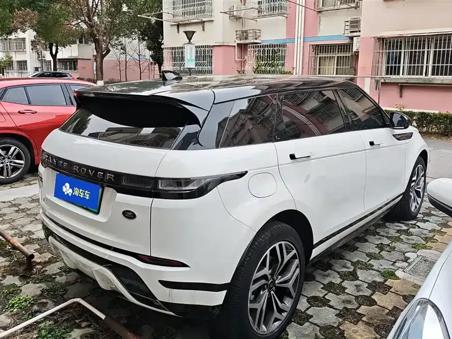Land Rover Evoque PHEV — фото 8