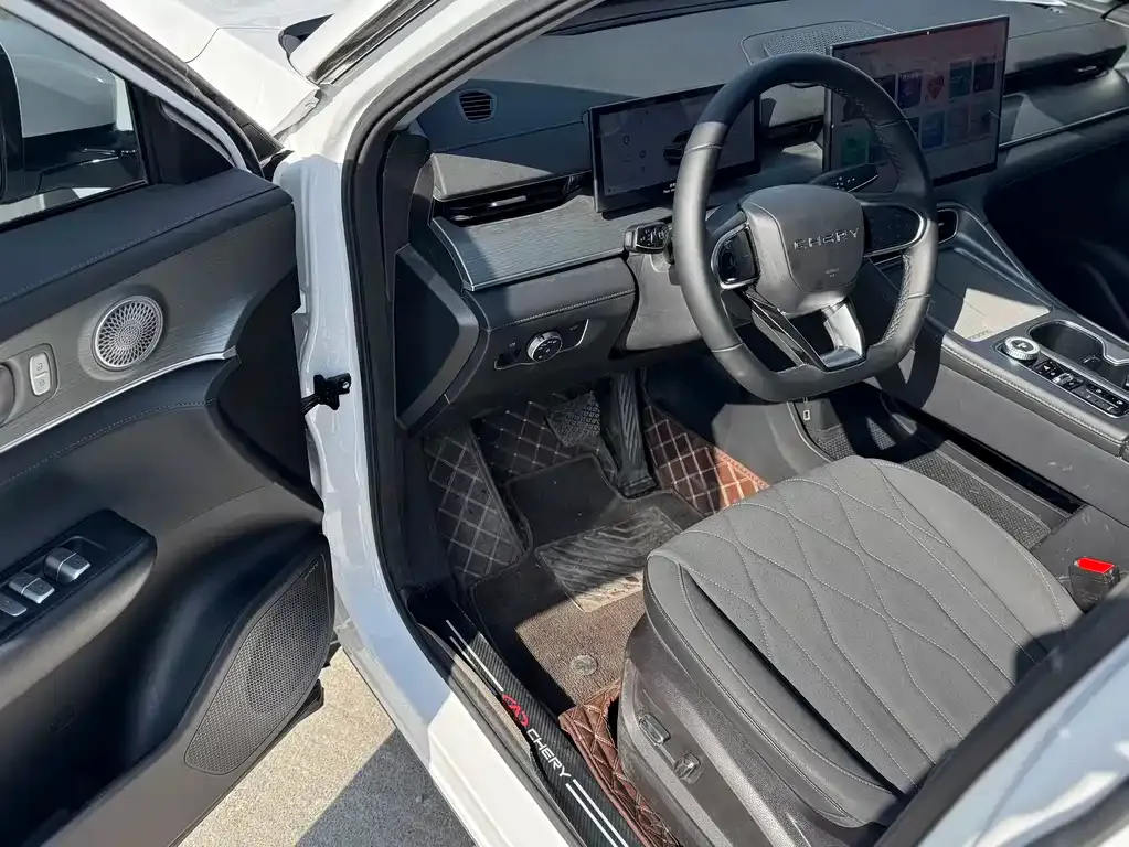 Chery Tiggo 8 PLUS — фото 5