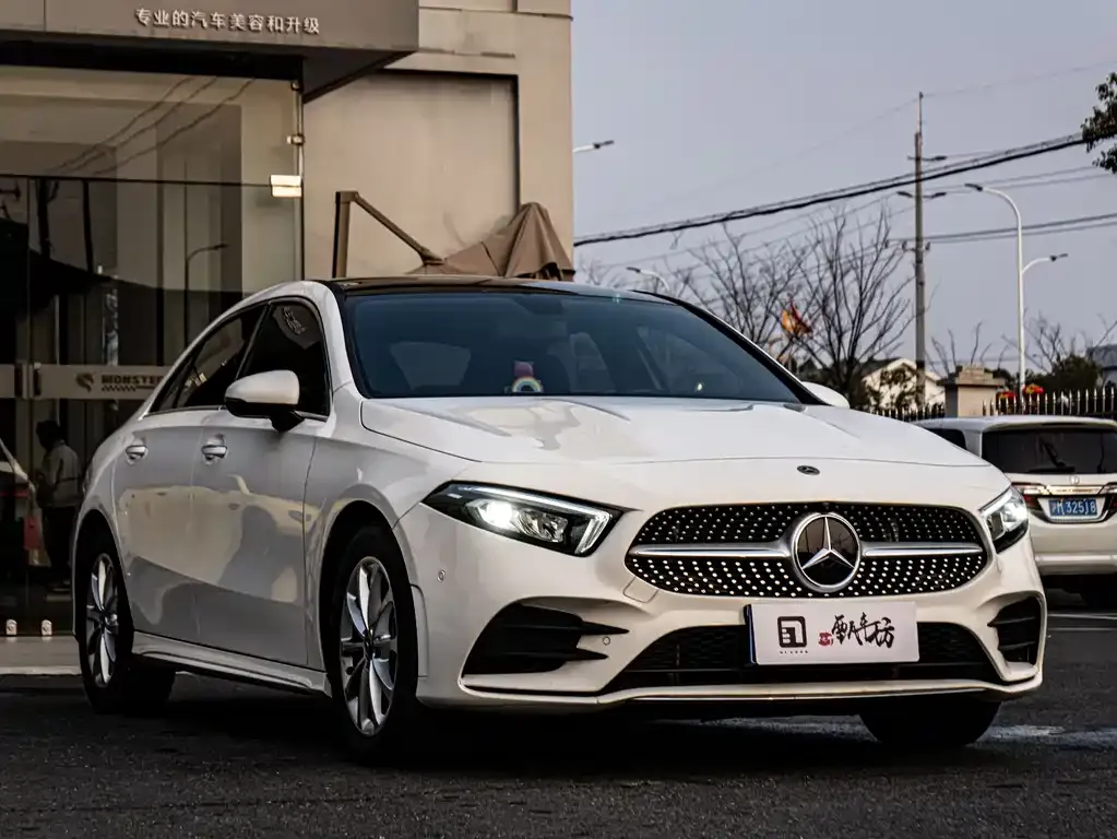 Mercedes-Benz A-Class — фото 2