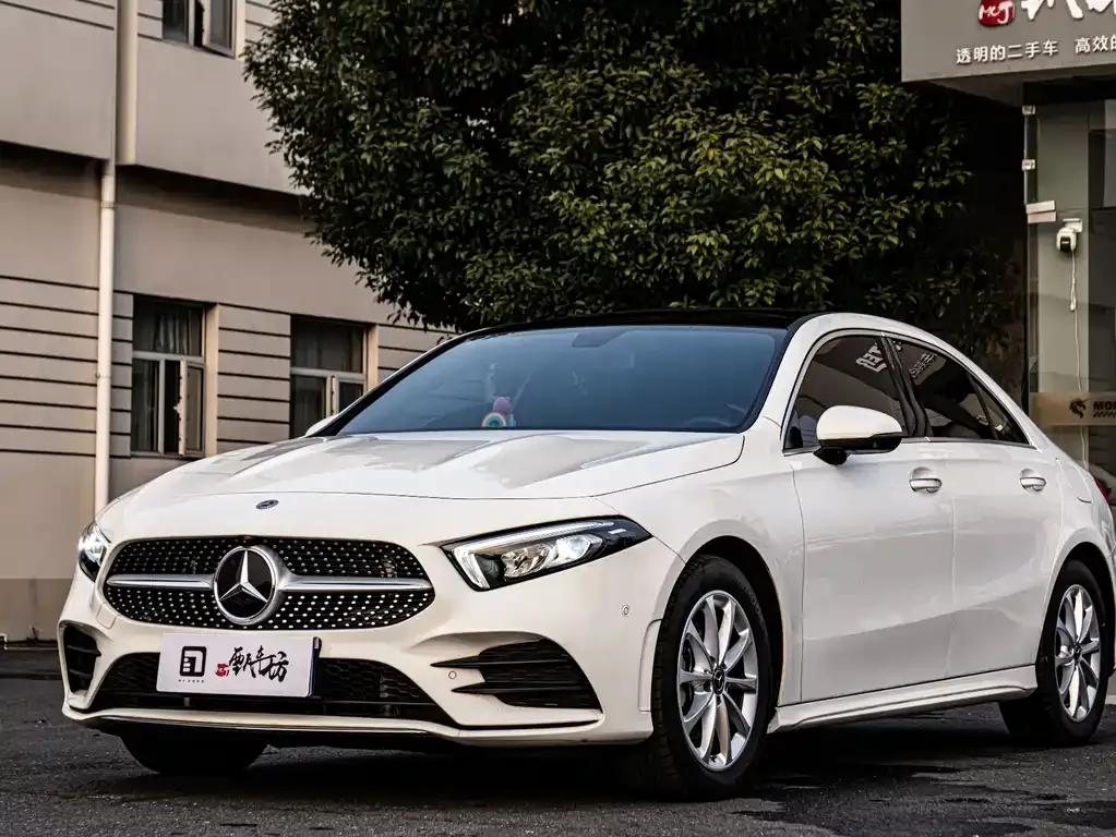 Mercedes-Benz A-Class — фото 7