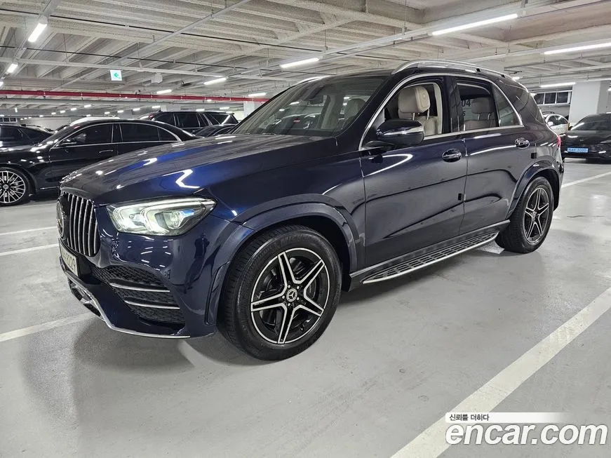 Mercedes-Benz GLE-Class — фото 8