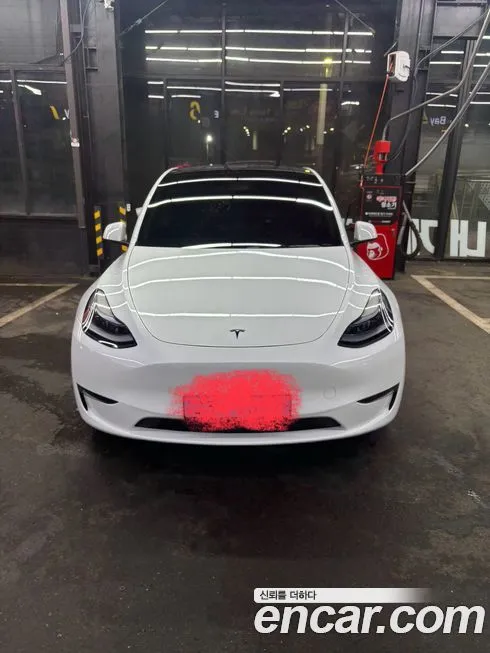 Tesla Model Y — фото 3