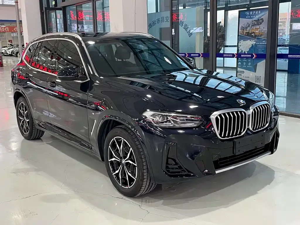 BMW X3 — фото 7