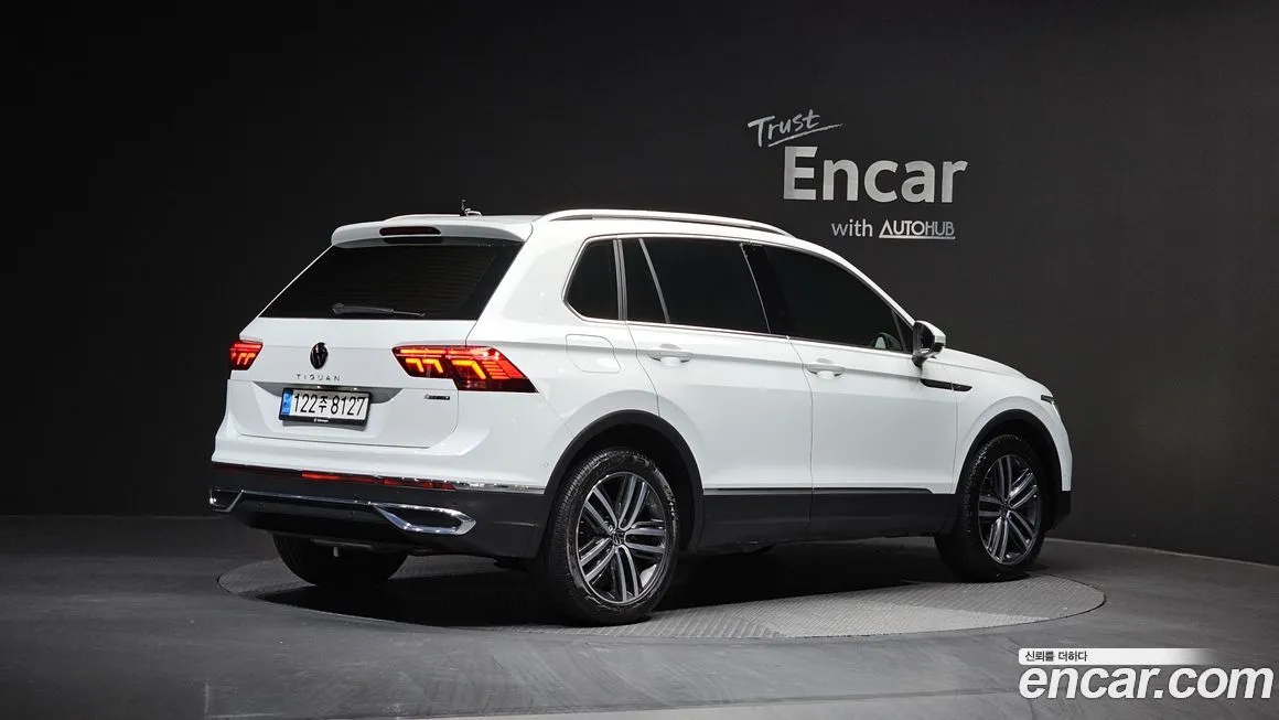 Volkswagen Tiguan — фото 3