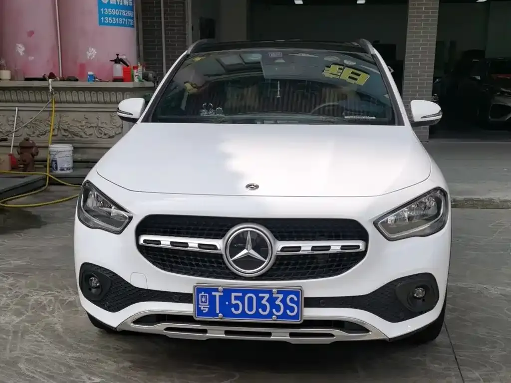 Mercedes-Benz GLA — фото 10