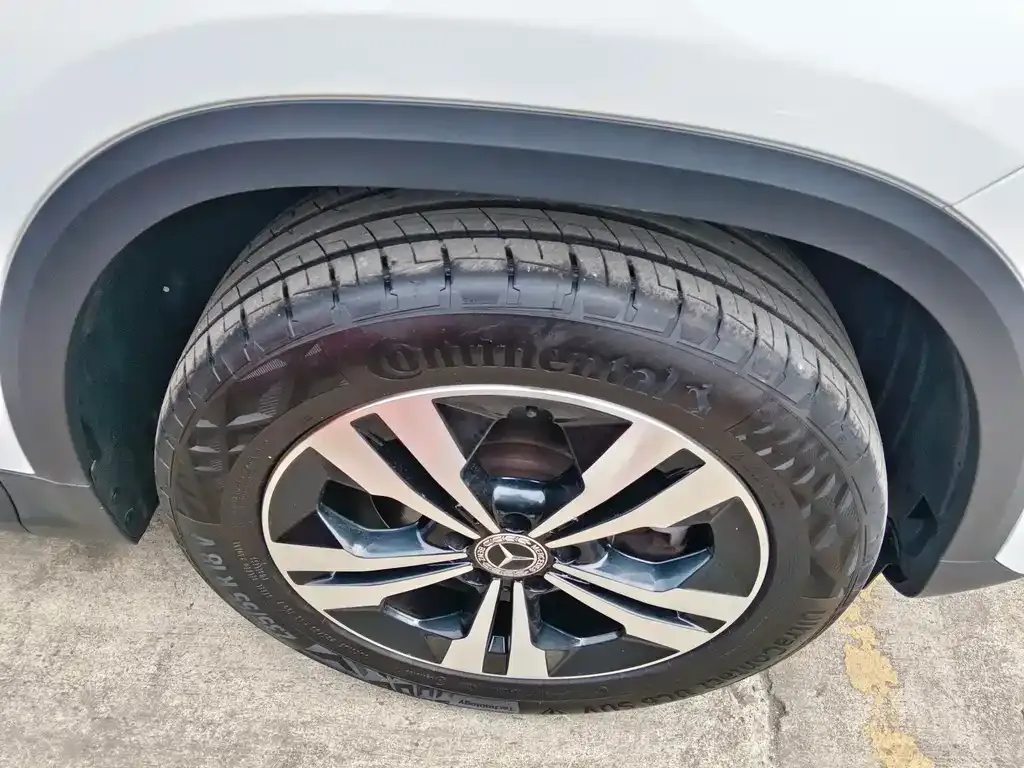 Mercedes-Benz GLA — фото 6