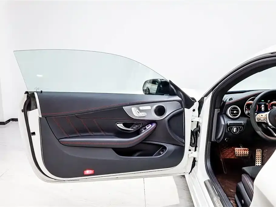 Mercedes-Benz C-Class (Import) — фото 8