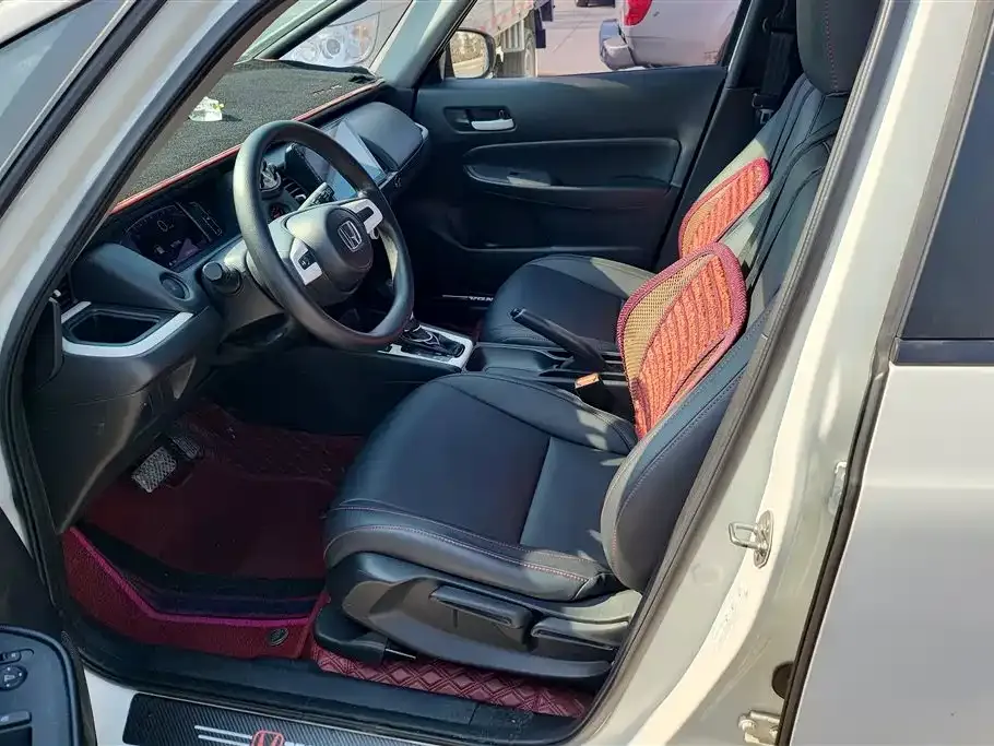 Honda Fit — фото 10