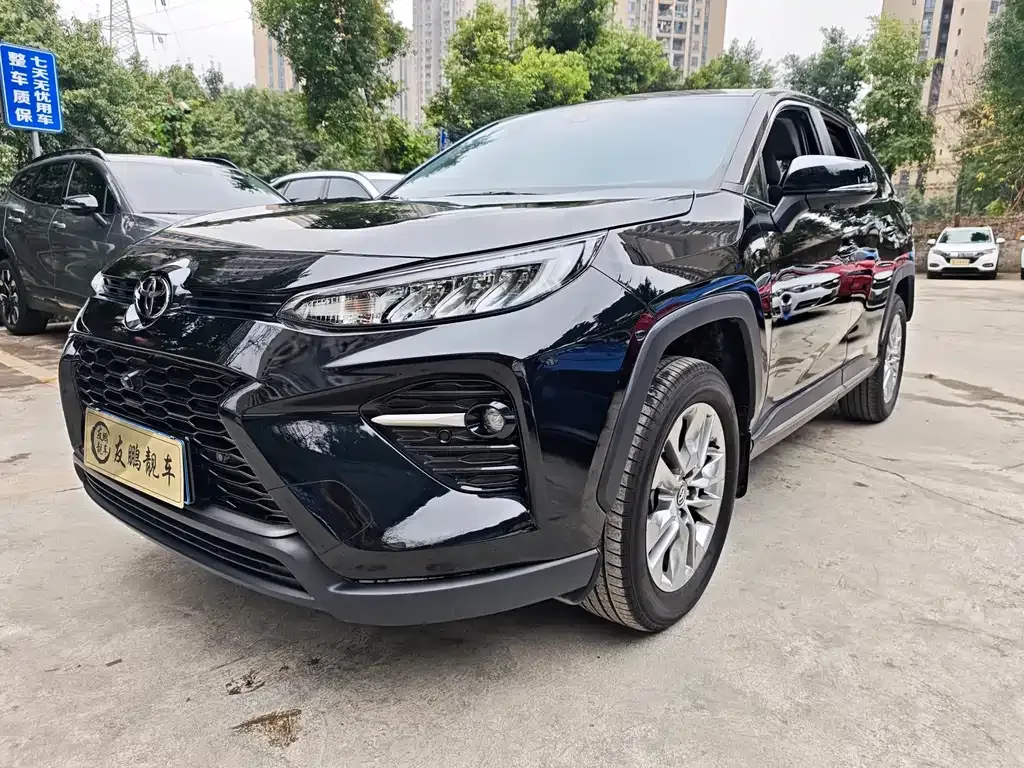 Toyota Wildlander — фото 1