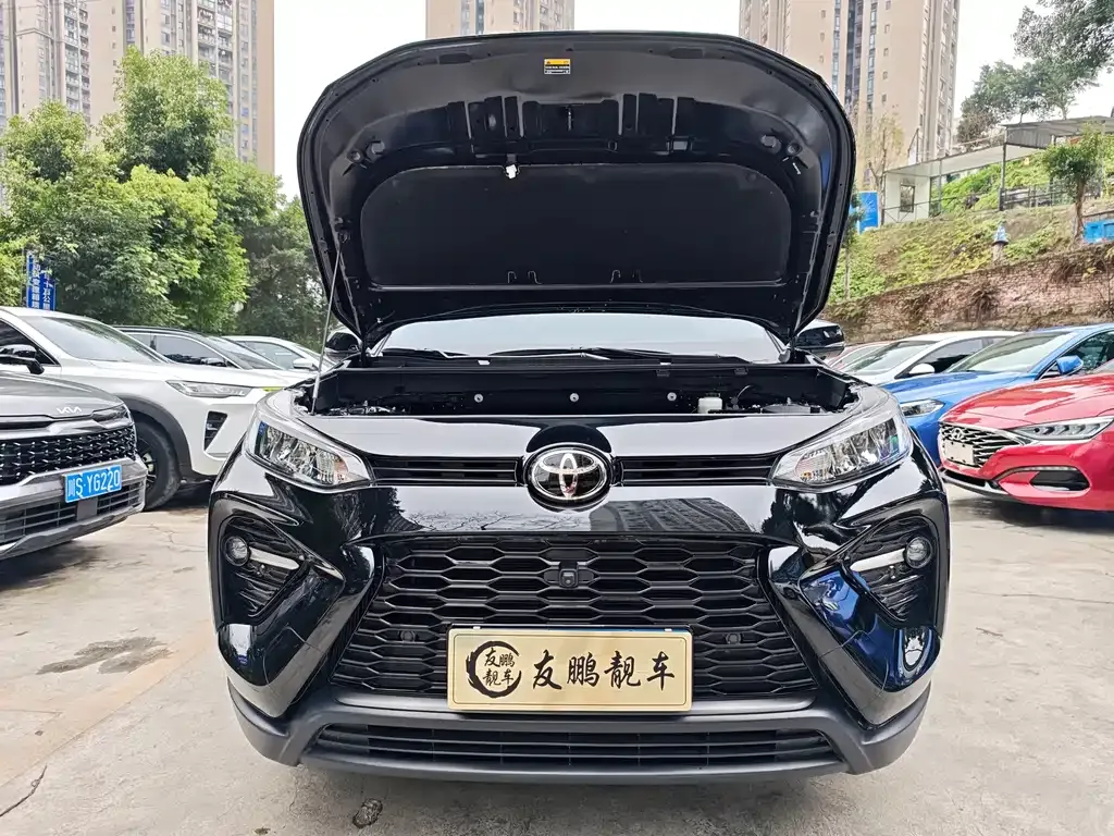 Toyota Wildlander — фото 10