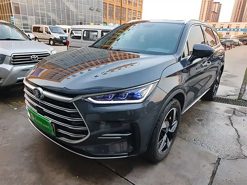BYD Tang New Energy — фото 1