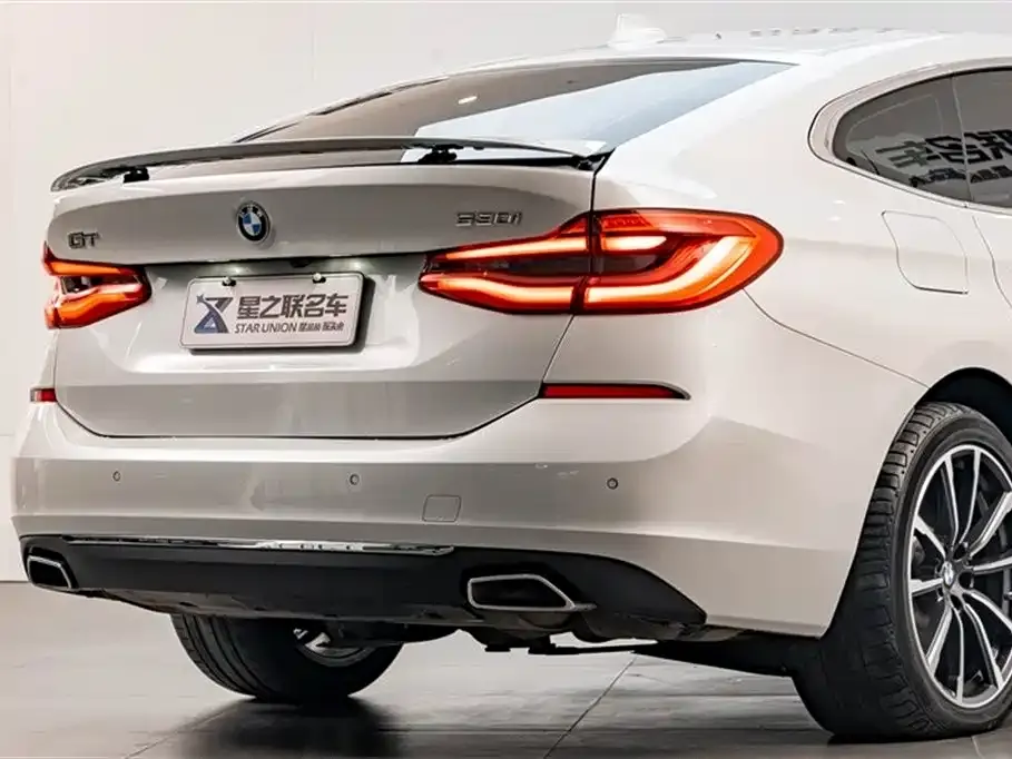 BMW 6 Series GT — фото 10