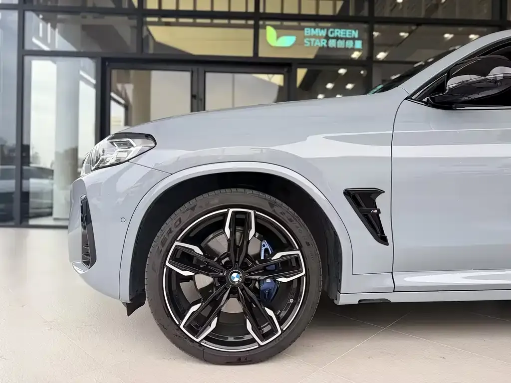 BMW X4 M40i — фото 7