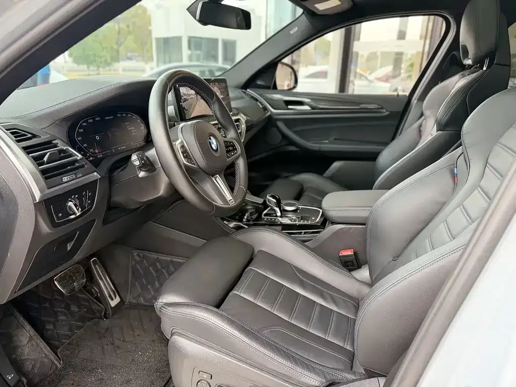 BMW X4 M40i — фото 10