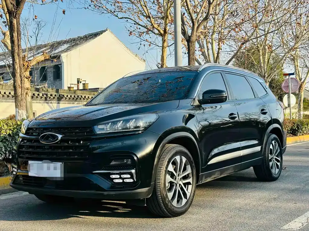 Chery Tiggo 8 — фото 1