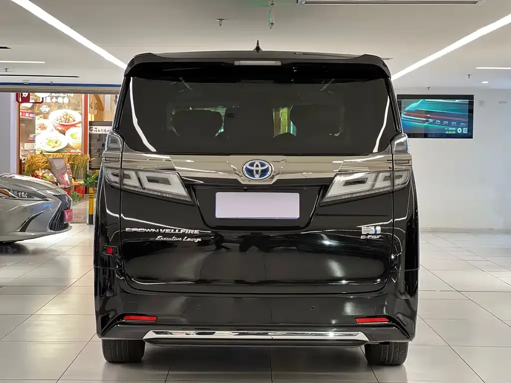 Toyota Vellfire — фото 7