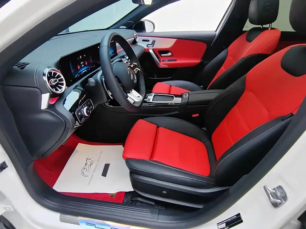 Mercedes-Benz A-Class AMG — фото 4