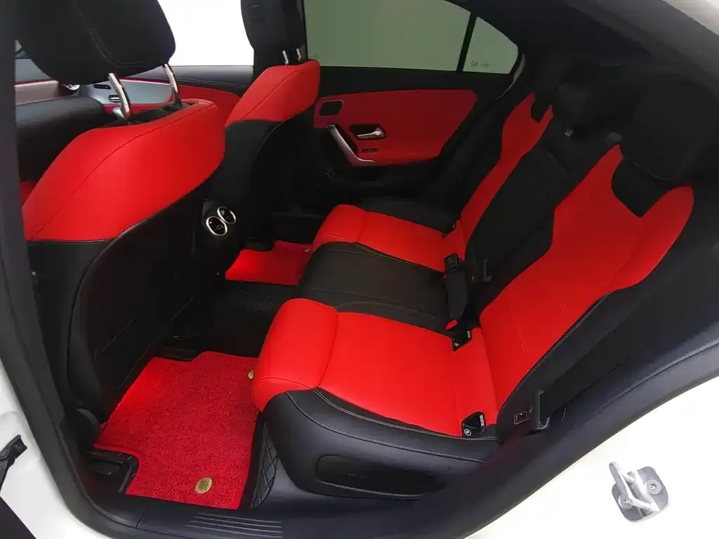 Mercedes-Benz A-Class AMG — фото 2