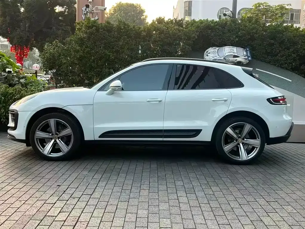 Porsche Macan — фото 5