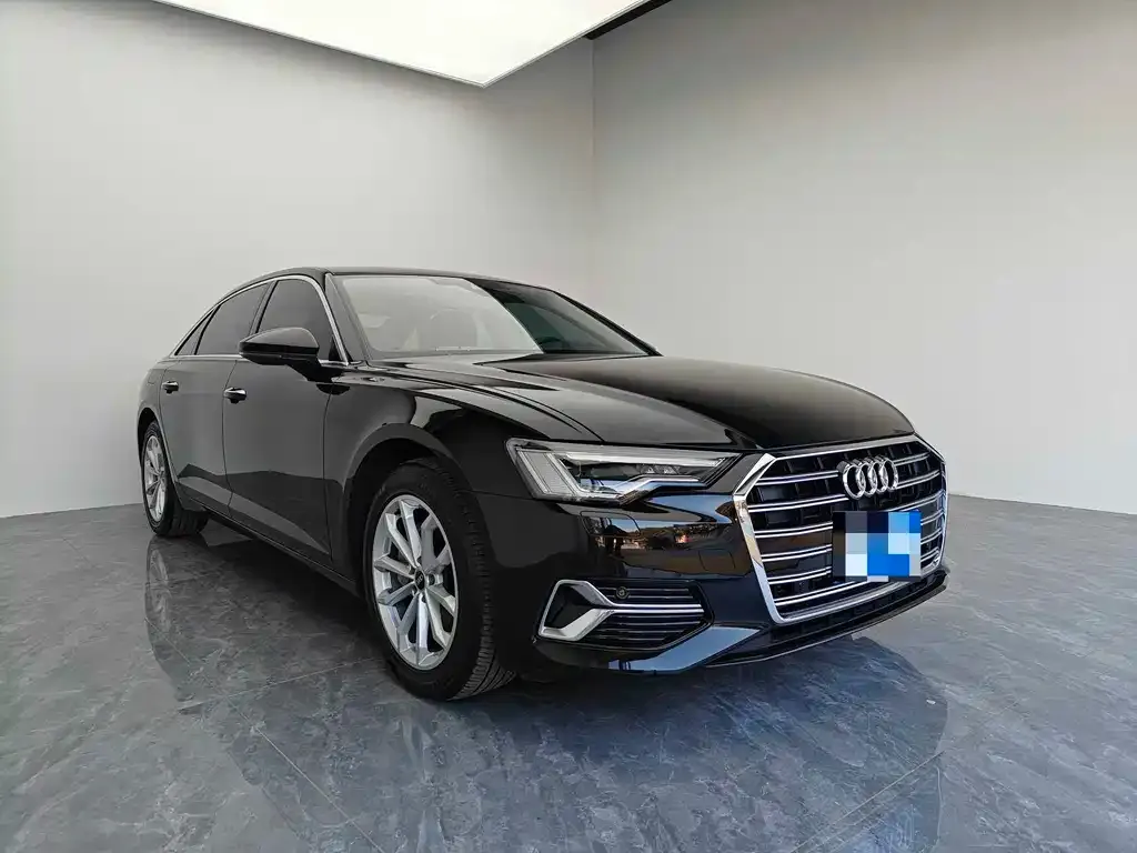 Audi A6L — фото 5