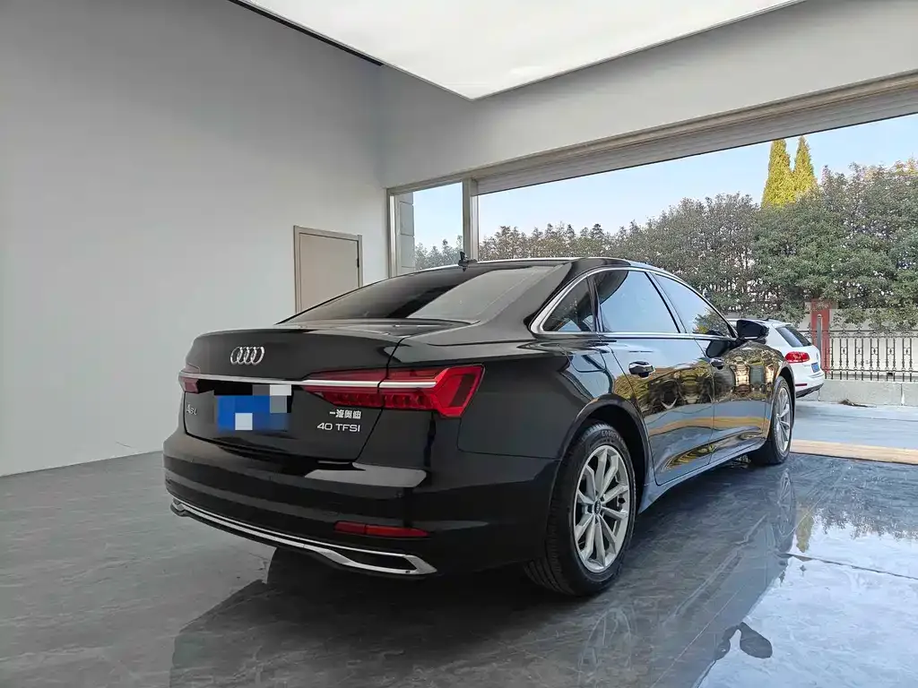 Audi A6L — фото 7