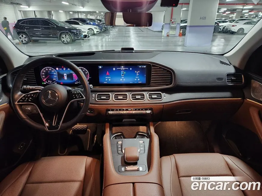 Mercedes-Benz GLE-Class — фото 10