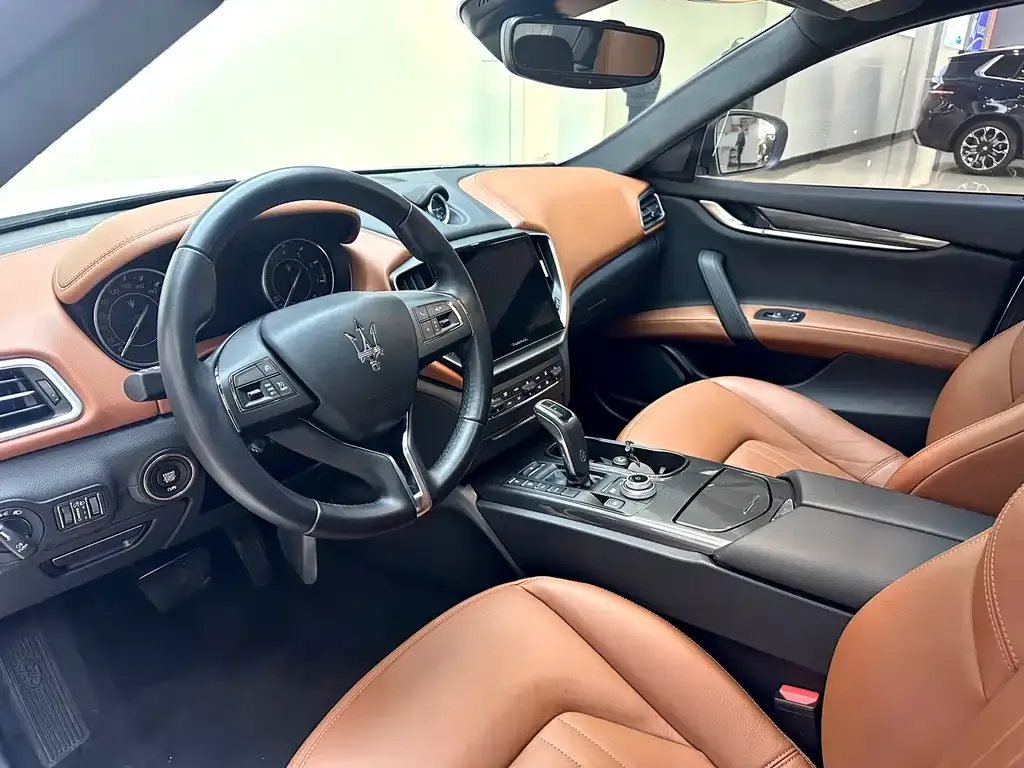 Maserati Ghibli — фото 4