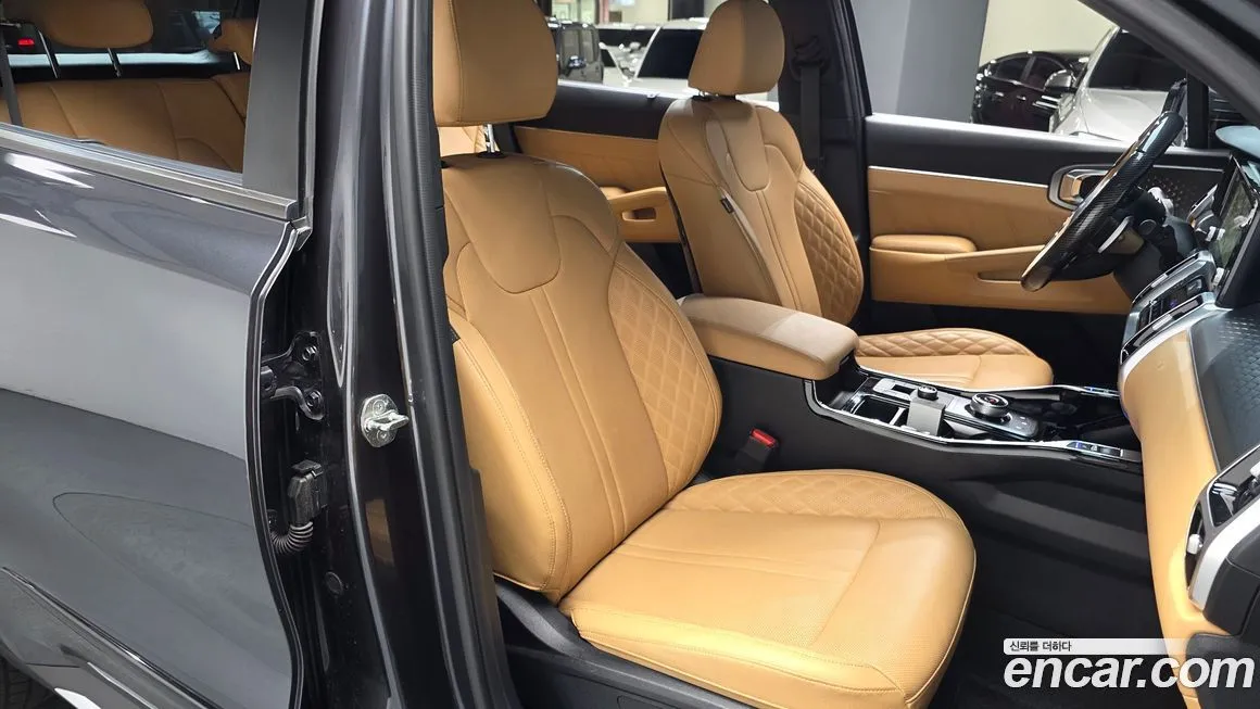 Kia Sorento — фото 10