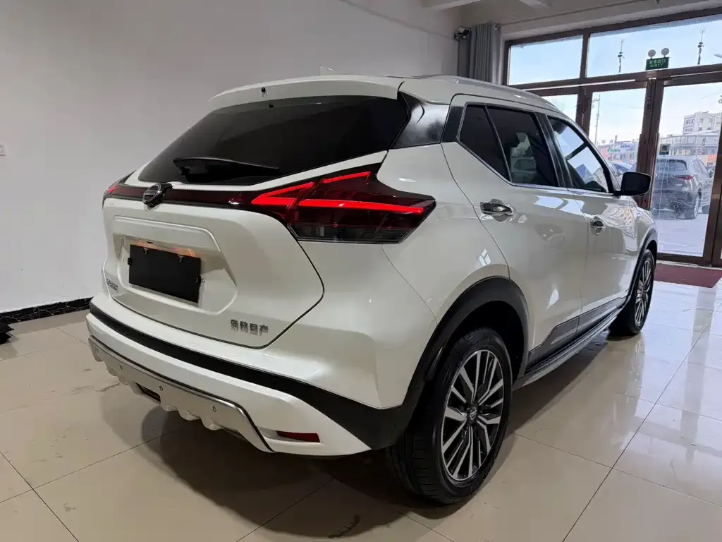 Nissan Kicks — фото 7