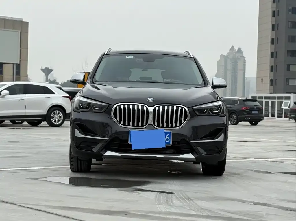 BMW X1 — фото 2