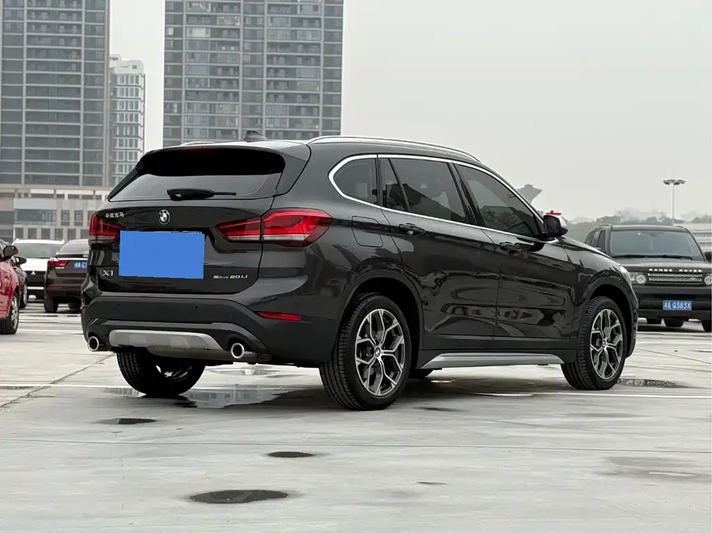 BMW X1 — фото 4