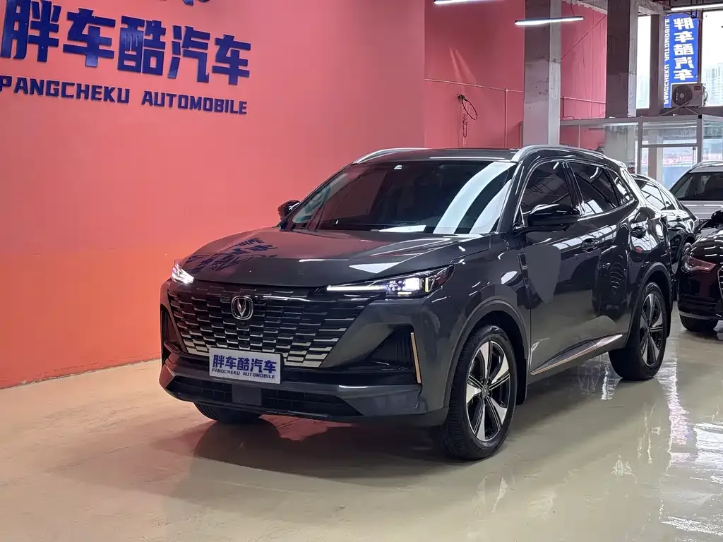 Changan CS55PLUS — фото 1
