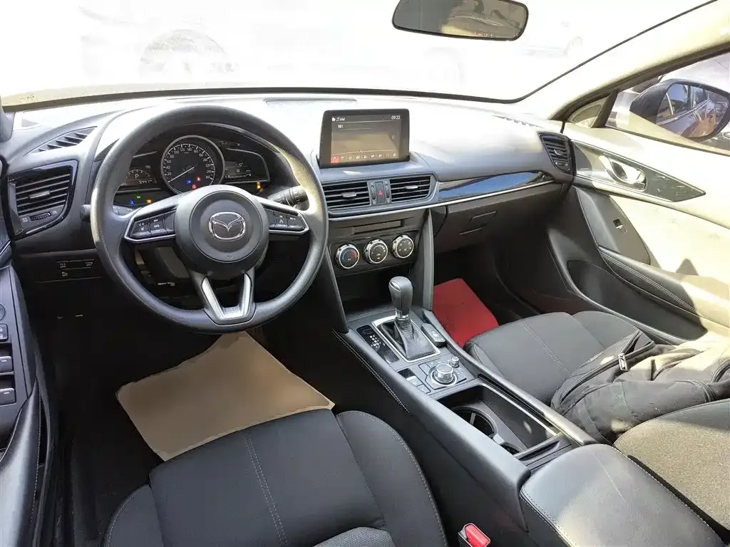 Mazda CX-4 — фото 6