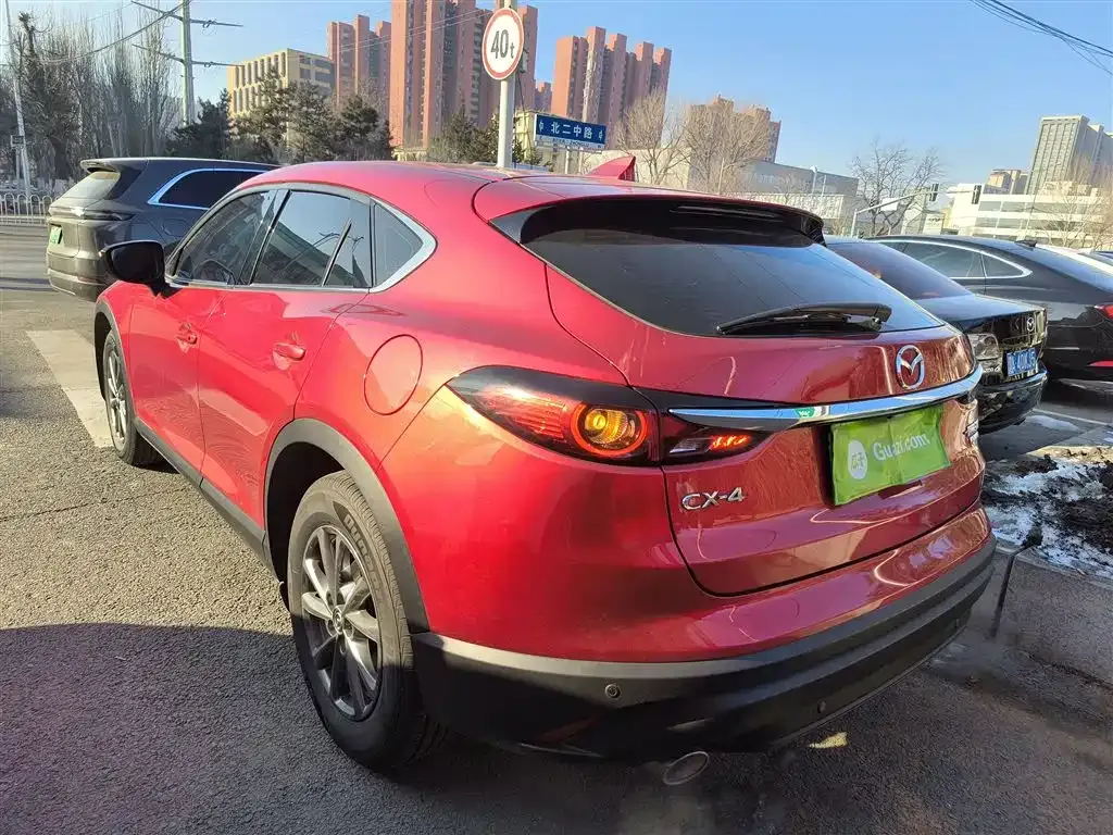 Mazda CX-4 — фото 8