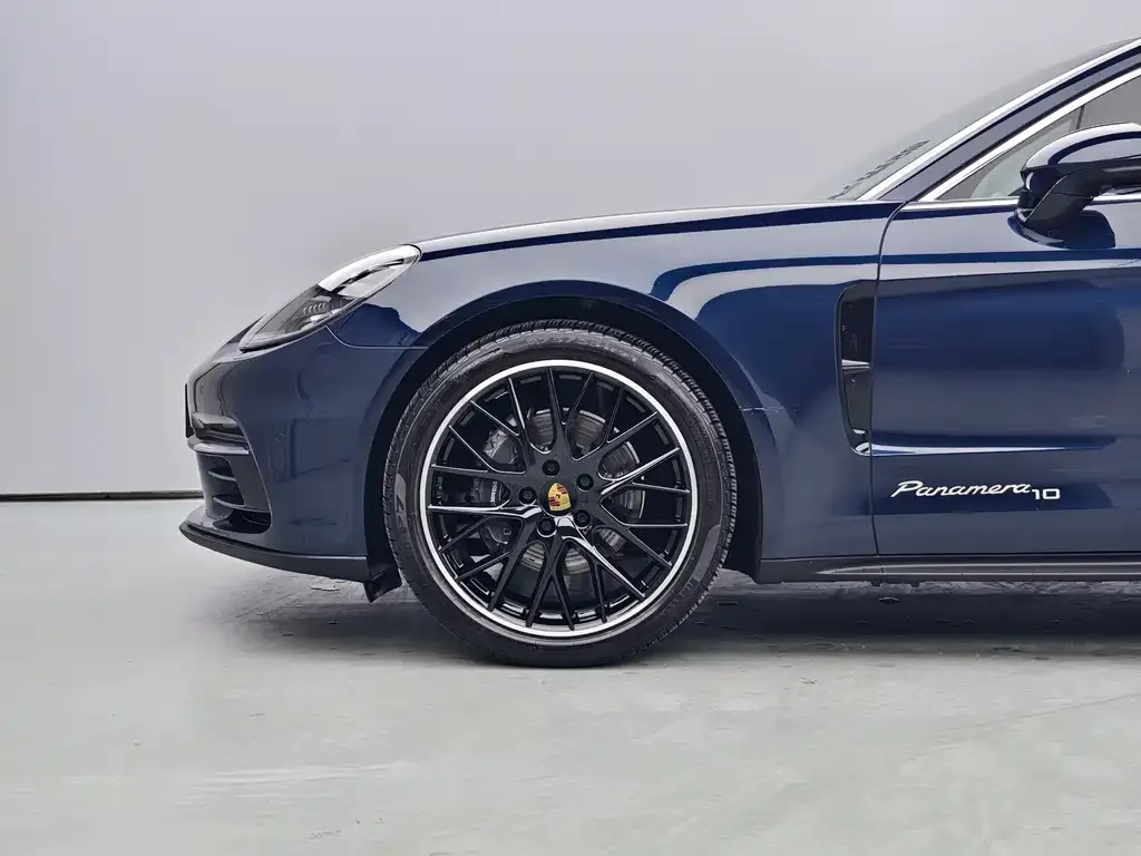 Porsche Panamera — фото 8